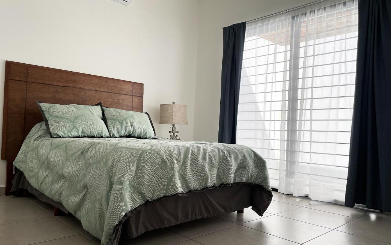 Villa Departamentos Dos21 à Mazatlán Extérieur photo